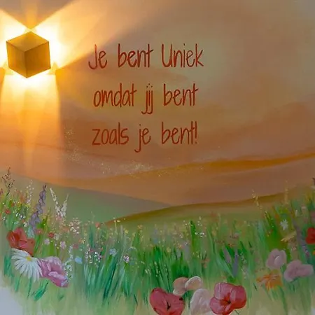 Nieuw: In De Bedstee Uniek! 펜션 빈터스빅