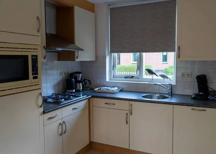 Holiday home Nieuw: In De Bedstee Uniek!